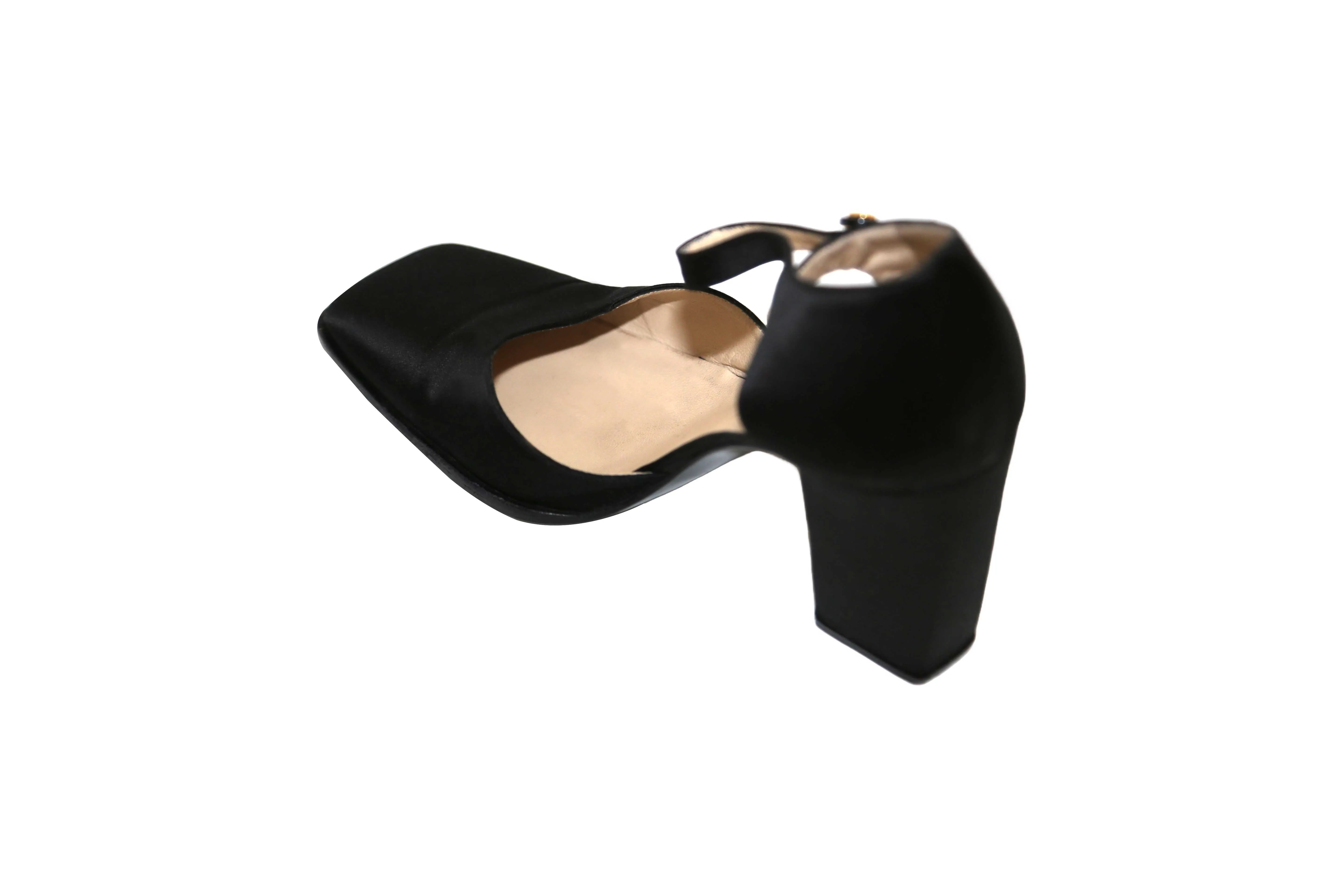 1998 Slingback Classic Black Square Toe Heels