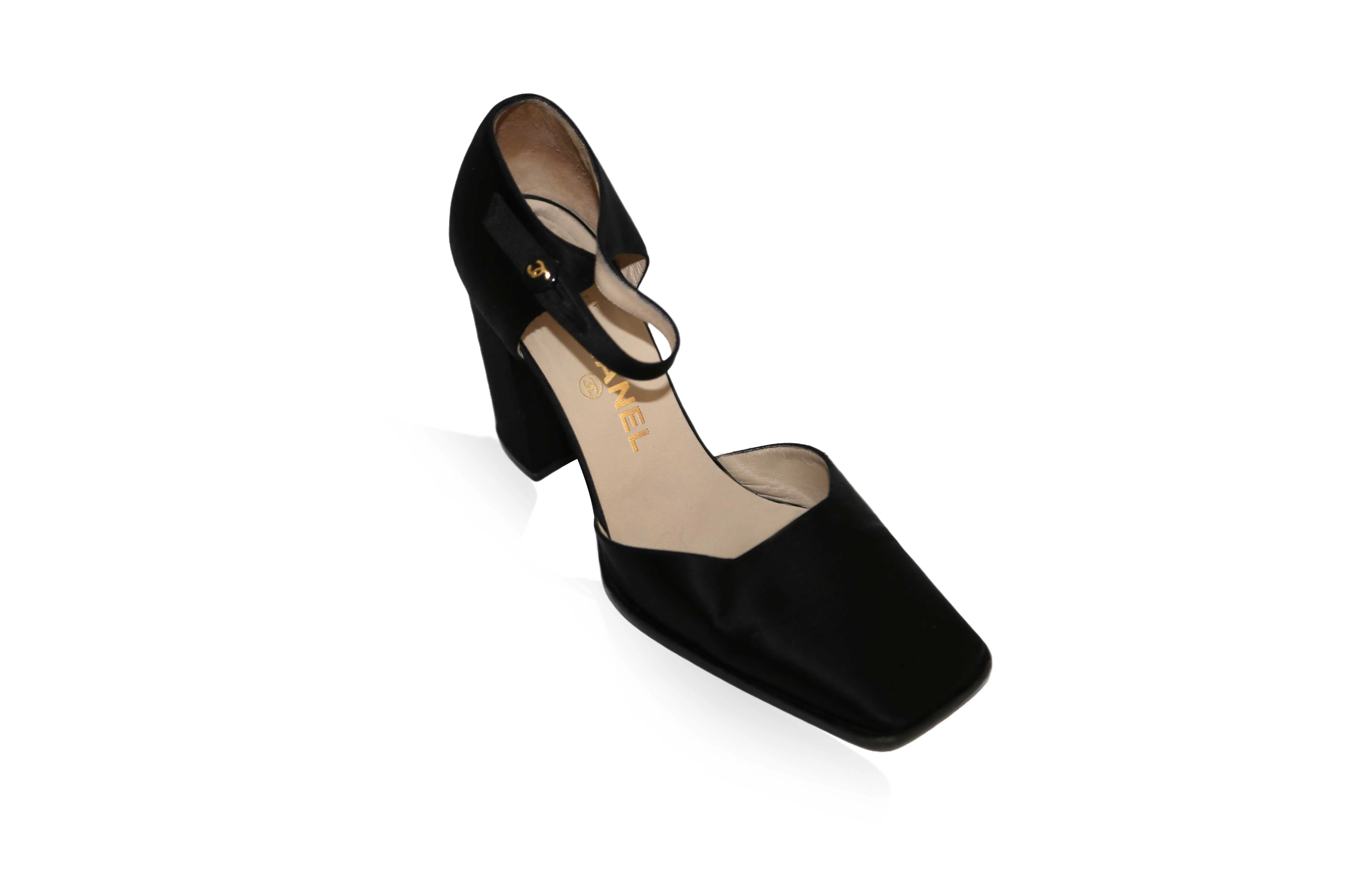 1998 Slingback Classic Black Square Toe Heels