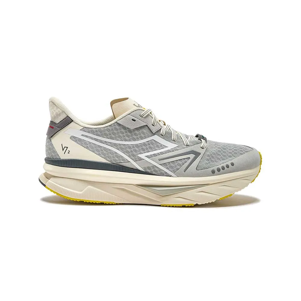 Atomo v7000 Running Shoe - Silver DD/ Whisper White - Regular (D)