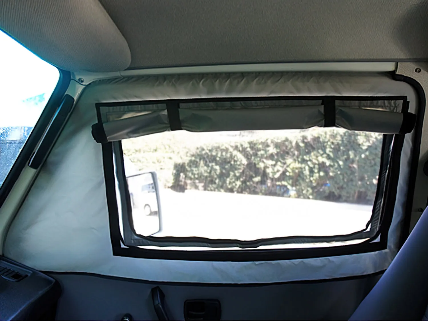 Front Door Window Screen Set [Vanagon]