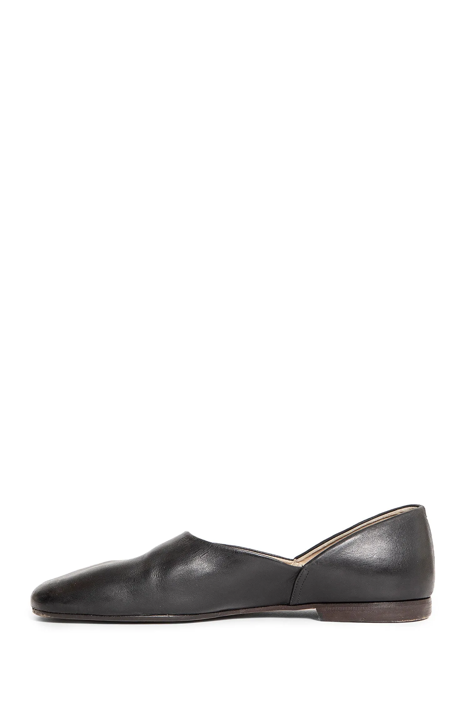 MAISON MARGIELA MAN BLACK LOAFERS & FLATS