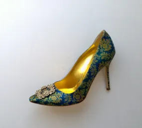 Manolo Blahnik Brocade Hangisi Heels 105 strass buckle shoes nib new in box