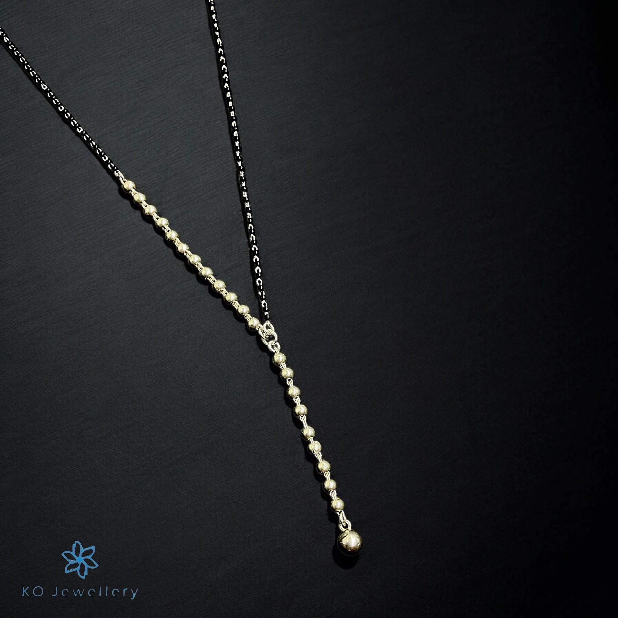 The Aroopa Silver Lariat Mangalsutra Necklace